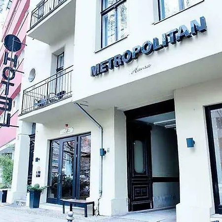 Metropolitan ホテル 3*