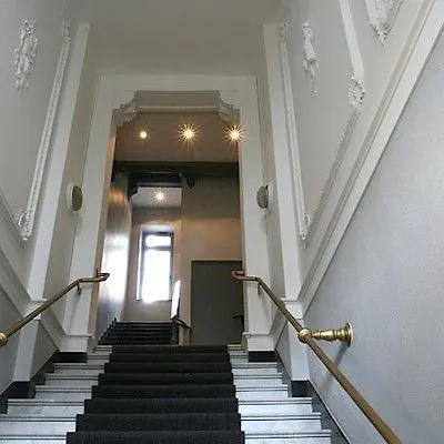 Metropolitan Hotel