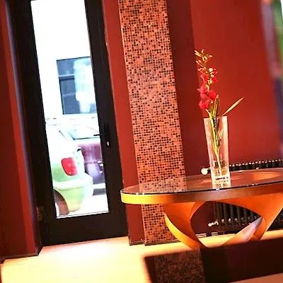 Metropolitan فندق